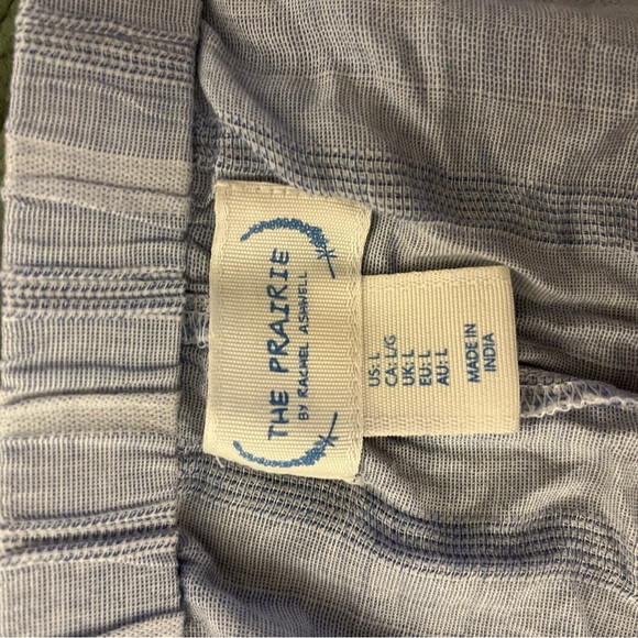 The Prairie by Rachel Ashwell Striped Linen Shorts - Picture 2 of 3